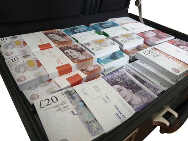 BRIEFCASE FULL OF POUNDS - THE ULTIMATE FILM PROP - Image 2